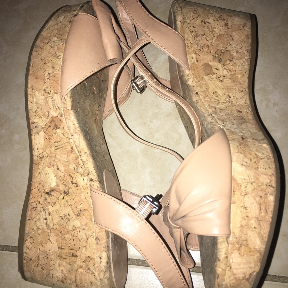 Pink heels - Picture 3 of 3